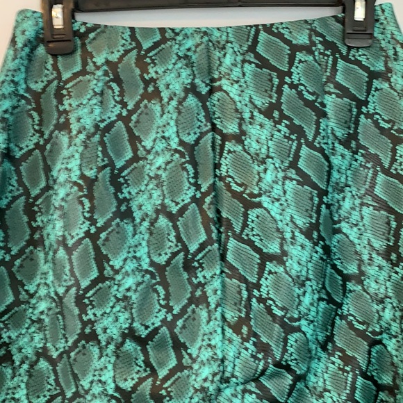 Pearl Blue Snake Print Faux Leather Pants - Picture 6 of 7